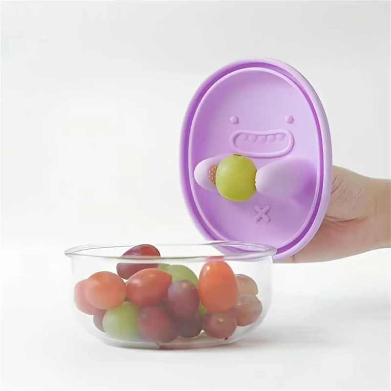 Hands-Free Snack Box, No Crumb - огляд і ціна Food Storage Unit