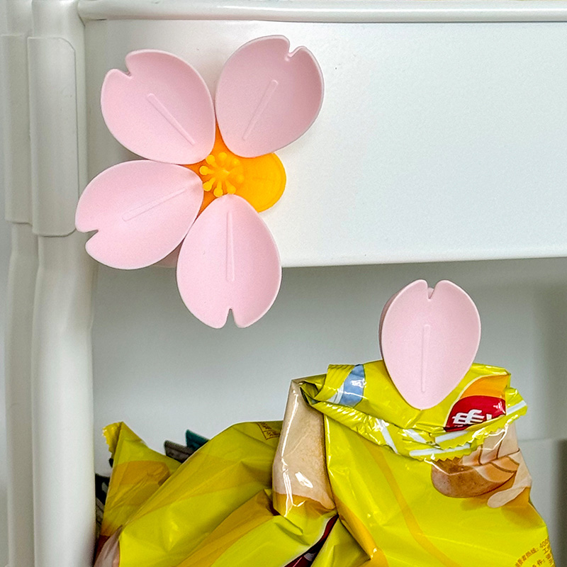 Sakura Magnetic Clip Creative  - огляд і ціна Food Storage Plant